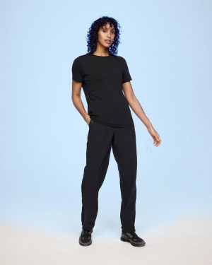 Black On Focus-T Women's T-shirts | USA_ON8966