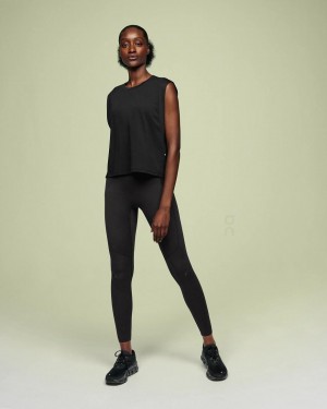 Black On Focus Crop Women's Tank | USA_ON8053
