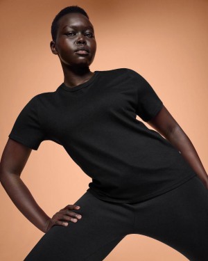 Black On On-T Women's T-shirts | USA_ON8473