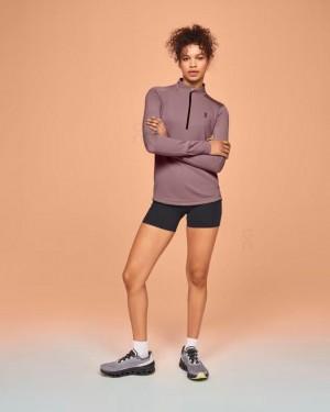 Brown On Climate Women's T-shirts | USA_ON8662