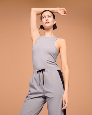 Grey On Movement Women's Tank | USA_ON8563