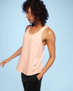 Rose On Focus Women's Tank | USA_ON8981