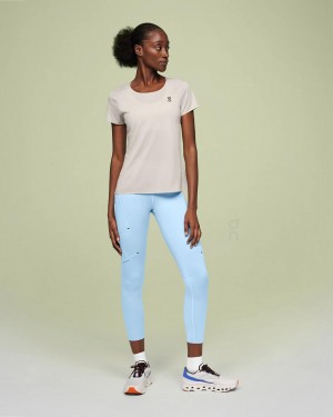 White On Performance-T Women's T-shirts | USA_ON8084