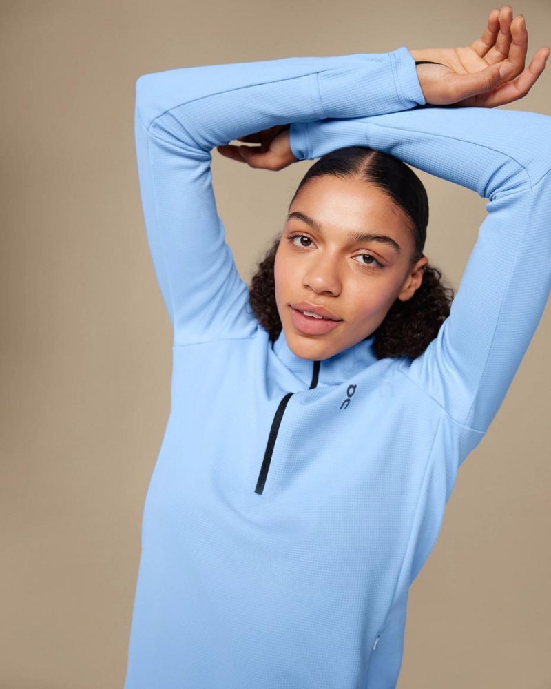 Azure On Climate Women's T-shirts | USA_ON8120
