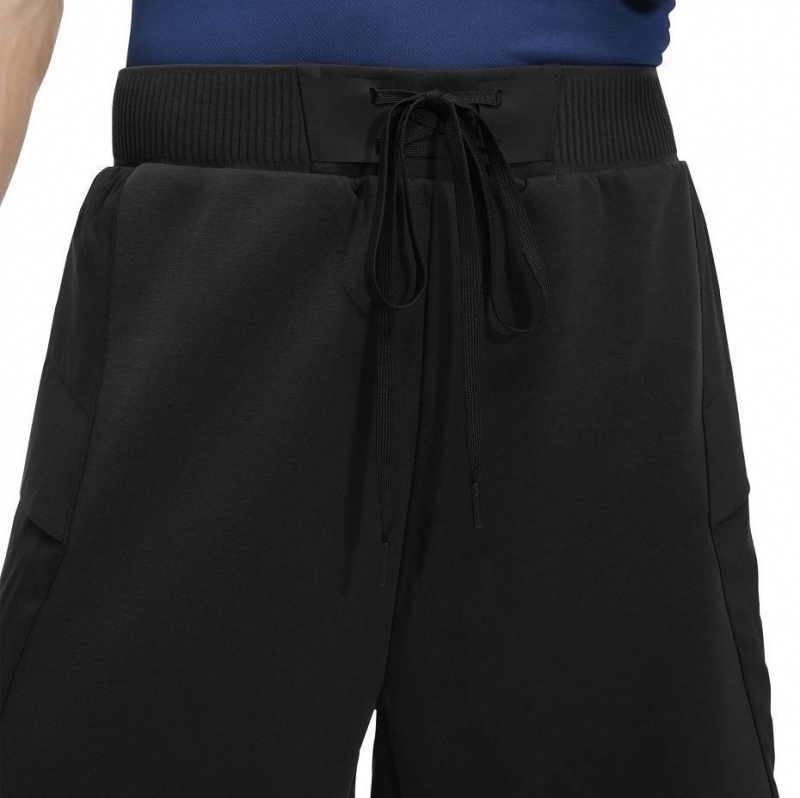 Black On Movement Men's Shorts | USA_ON9137