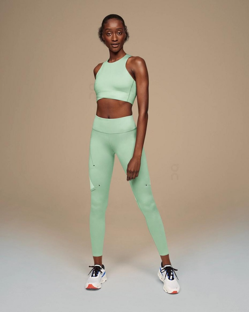 Green On Race Crop Women's Tank | USA_ON8156
