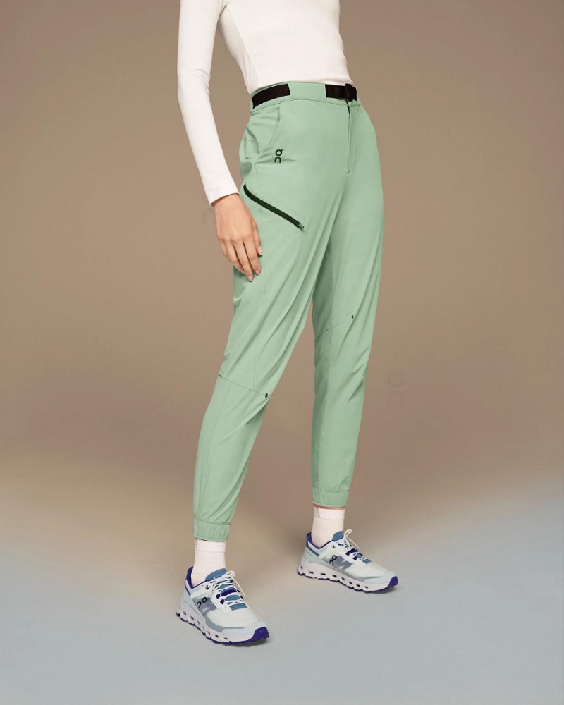 Green On Trek Women's Pants | USA_ON8723