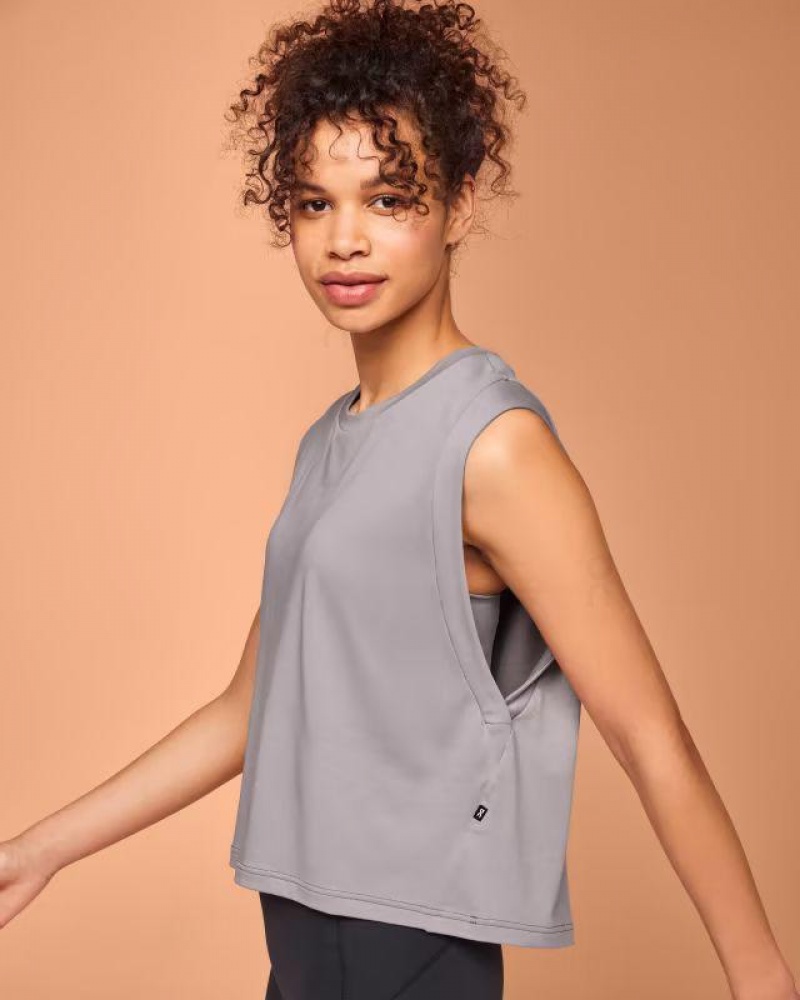 Grey On Focus Crop Women's Tank | USA_ON8704