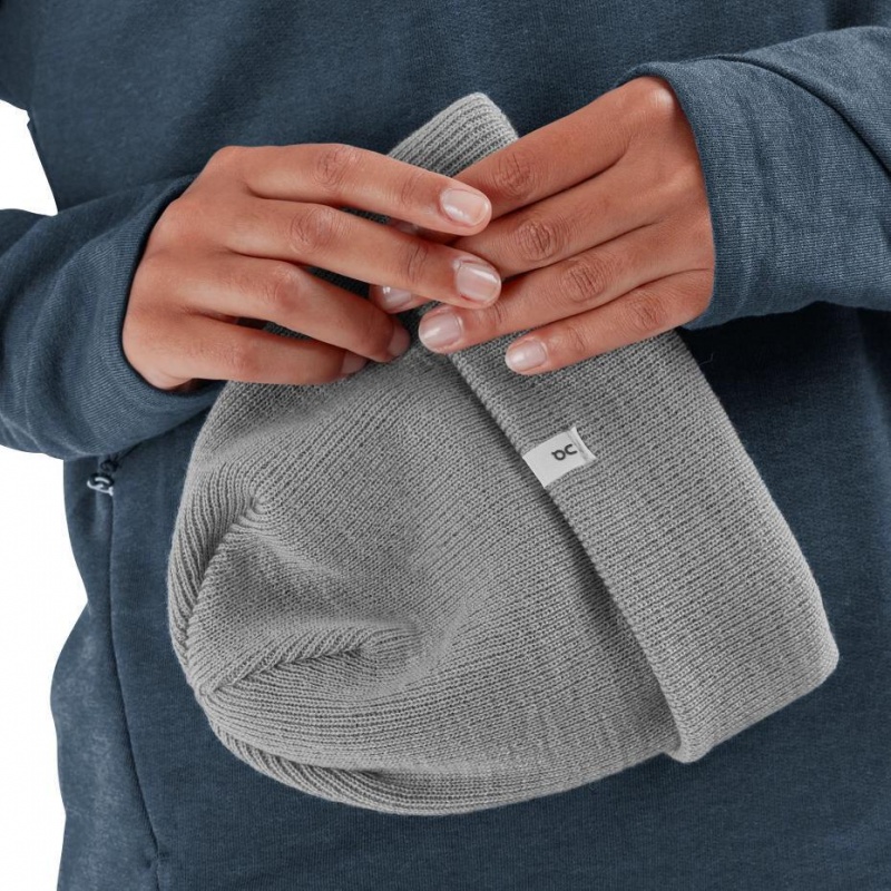 Grey On Merino Women's Beanie | USA_ON8618