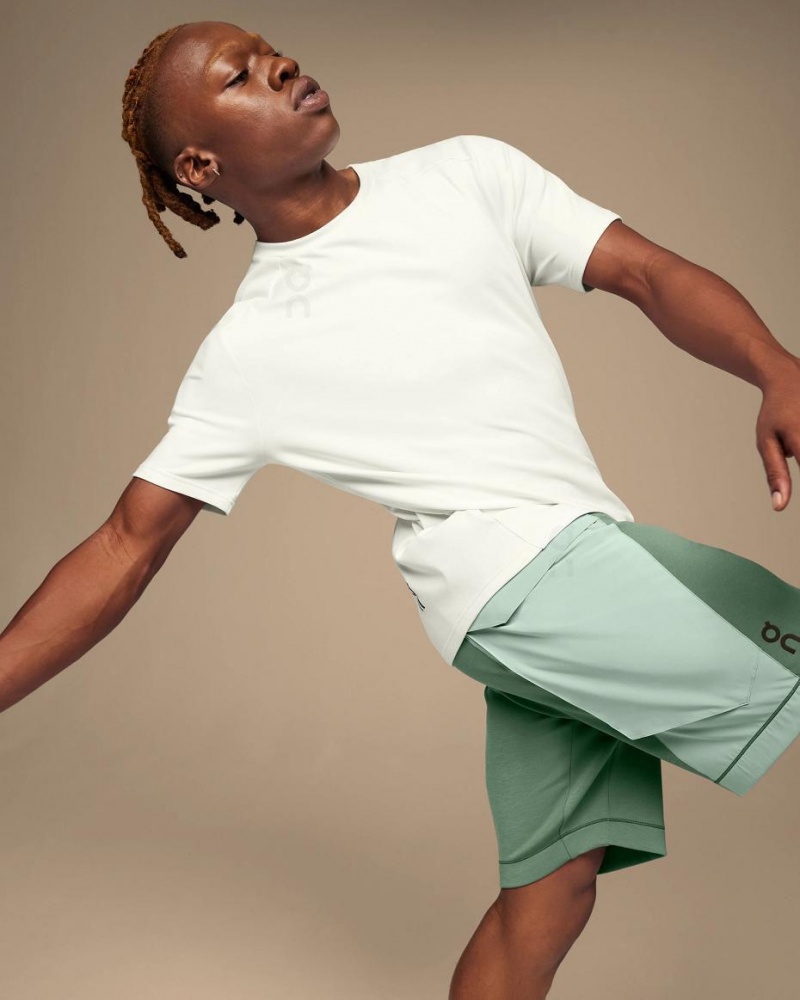 Olive On Movement Men's Shorts | USA_ON8038
