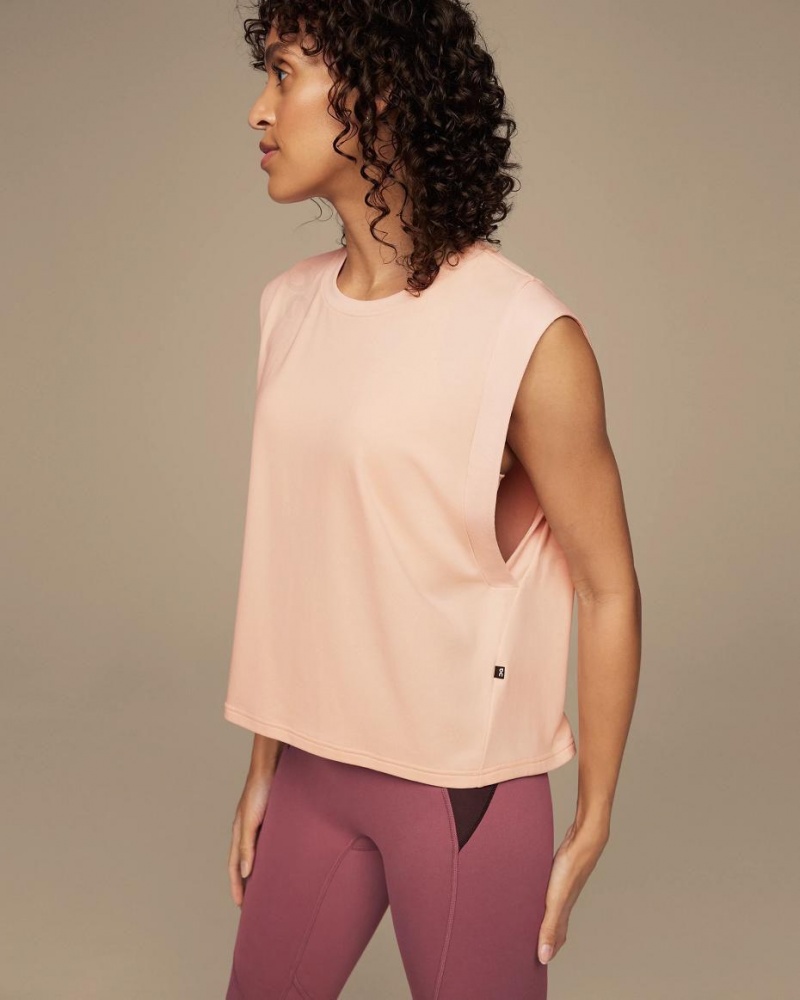 Rose On Focus Crop Women\'s Tank | USA_ON8691