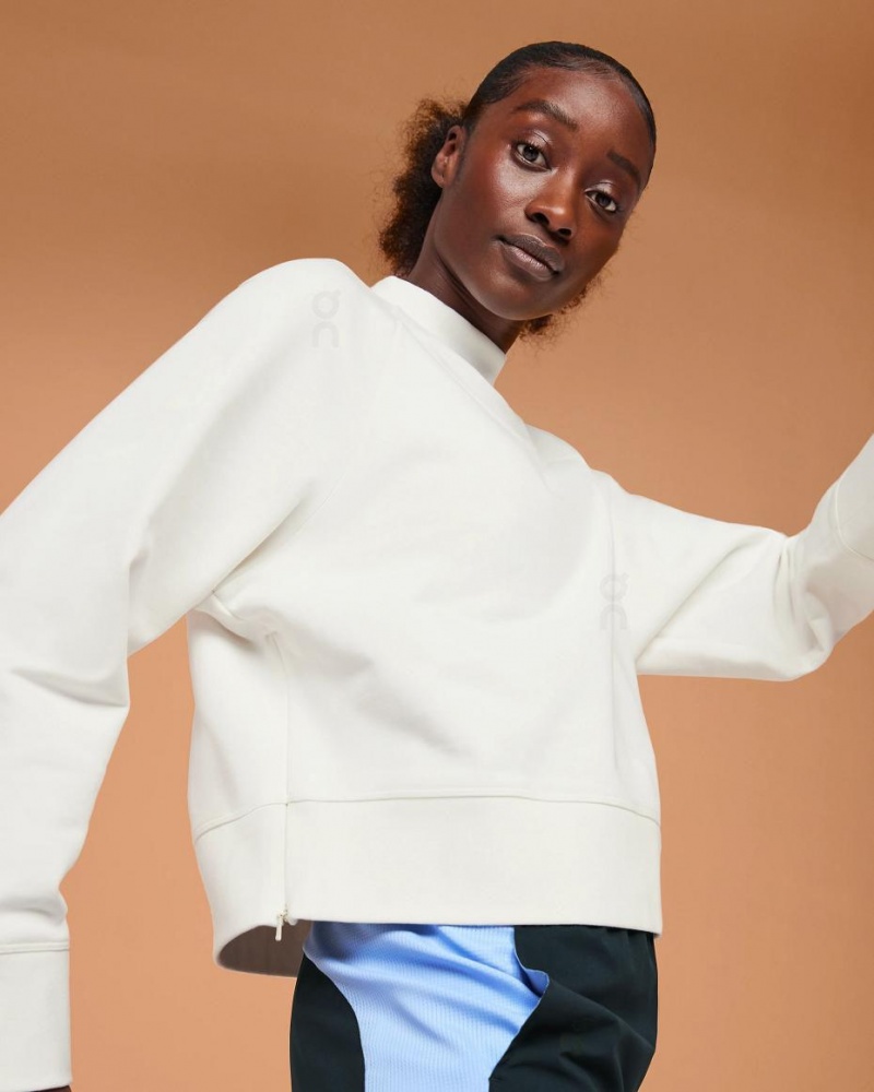 White On Crew Neck Women's Sweatshirts | USA_ON9013