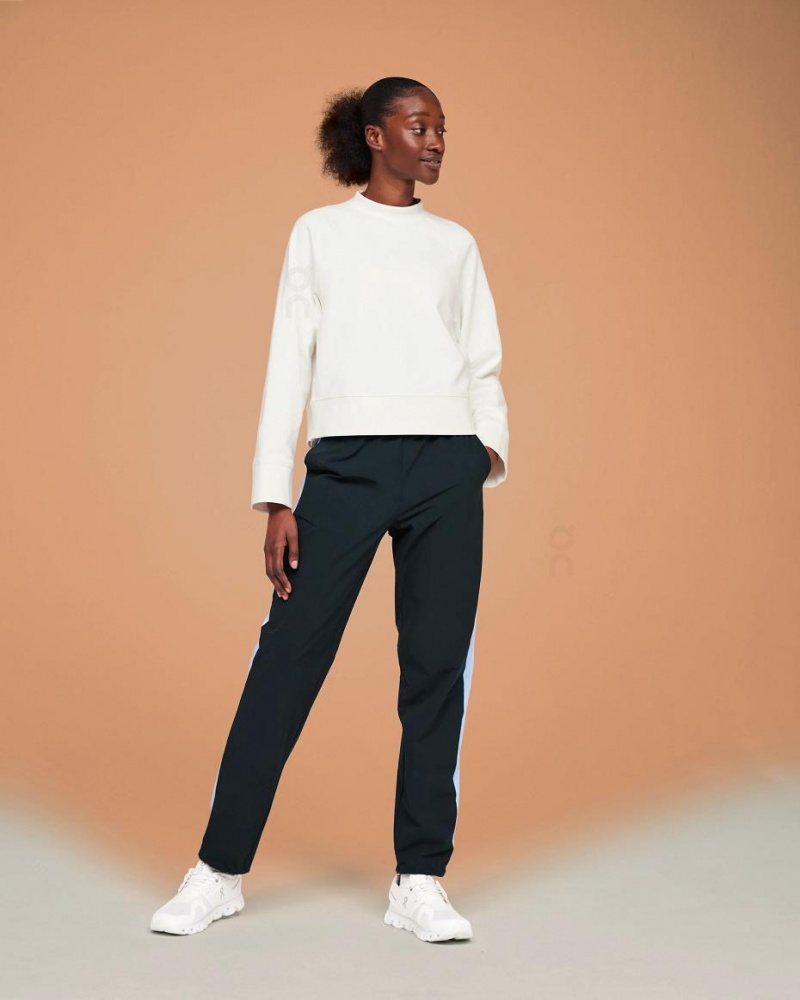White On Crew Neck Women's Sweatshirts | USA_ON9013