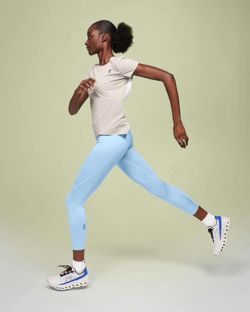 White On Performance-T Women's T-shirts | USA_ON8084