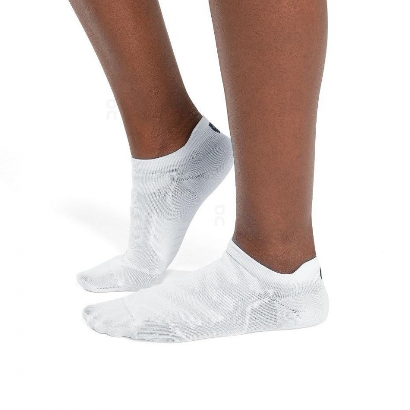 White On Performance Low Men\'s Socks | USA_ON8132