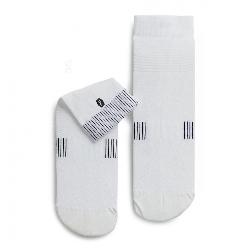 White On Ultralight Mid Men\'s Socks | USA_ON8682