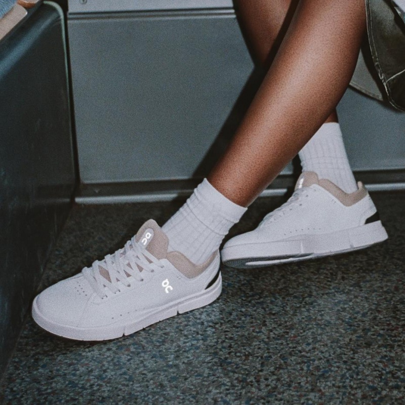 White / Brown On THE ROGER Advantage Women's Sneakers | USA_ON8427