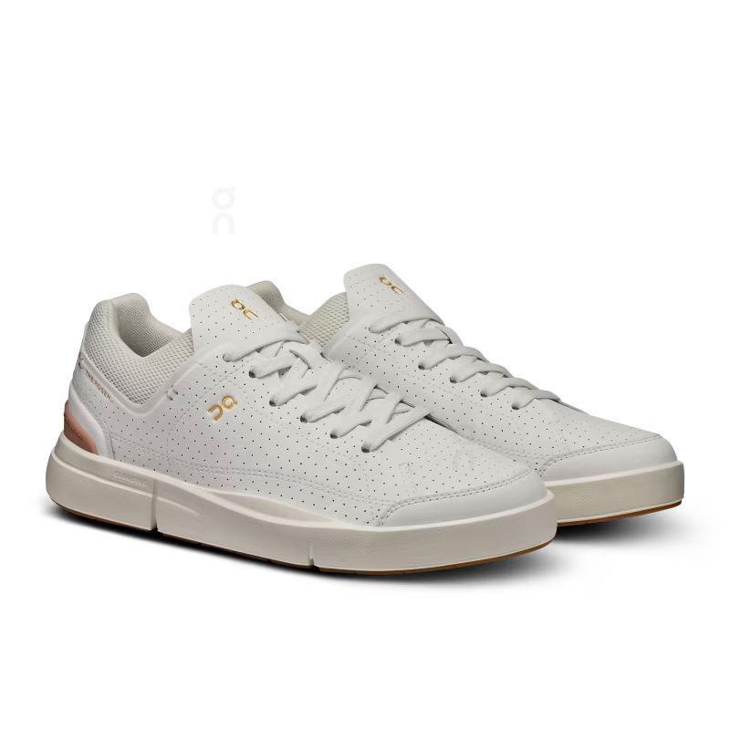 White / Rose On THE ROGER Centre Court Women's Sneakers | USA_ON8606