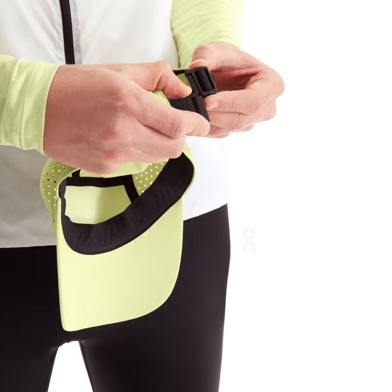 Yellow On Lightweight Men's Caps | USA_ON8936