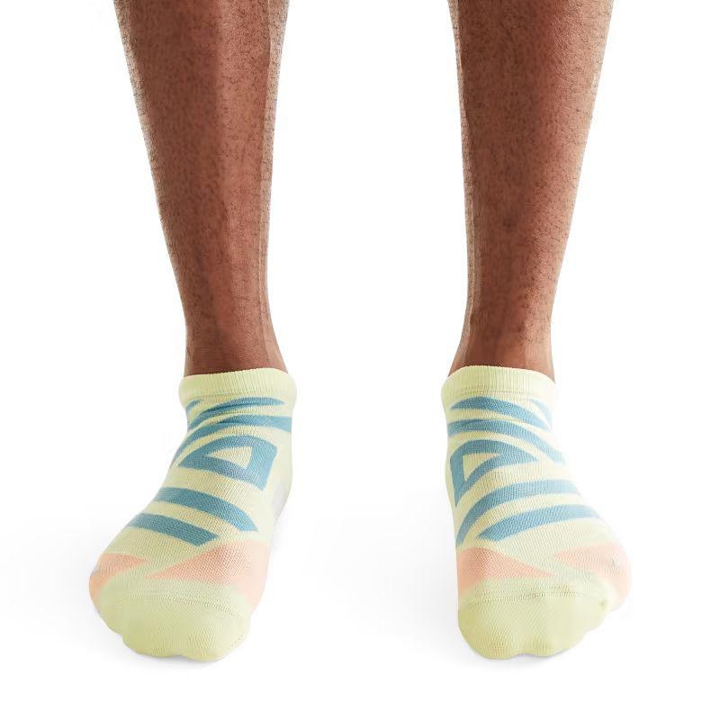 Yellow On Performance Low Men's Socks | USA_ON8055