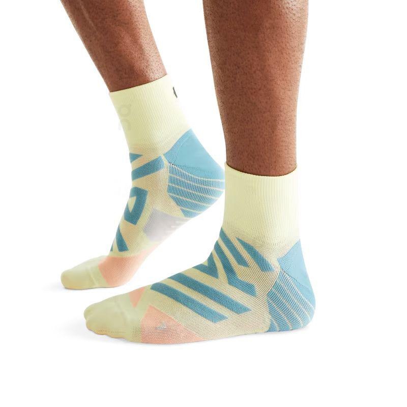 Yellow On Performance Mid Women\'s Socks | USA_ON8851